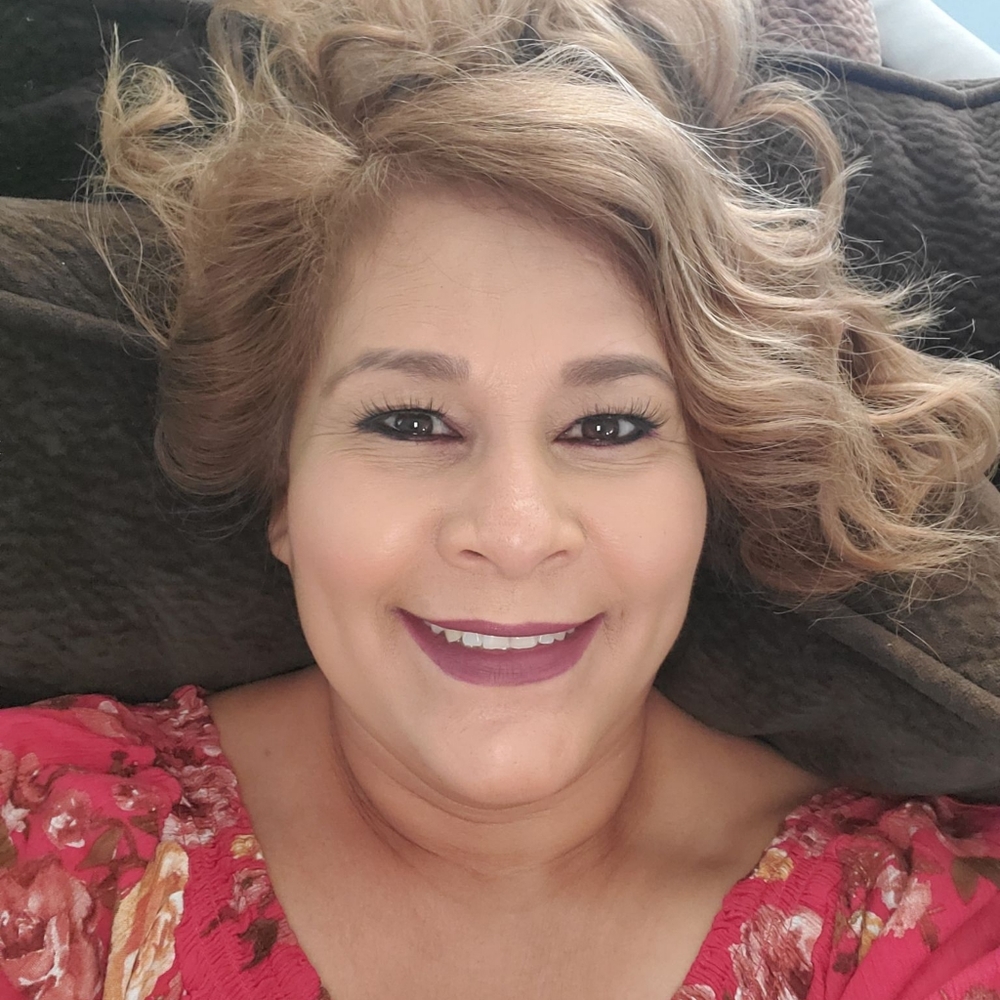 Meet your Posher, Maricela